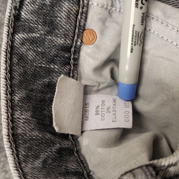 MOTHER The Curbside Ankle High Waisted Balloon Jeans (27" waist) - Picture 11 of 14